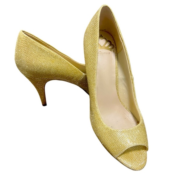 FERGALICIOUS By Fergie Golden Heels Glitter Shoes size 9 Sparkly Heels - Picture 5 of 5